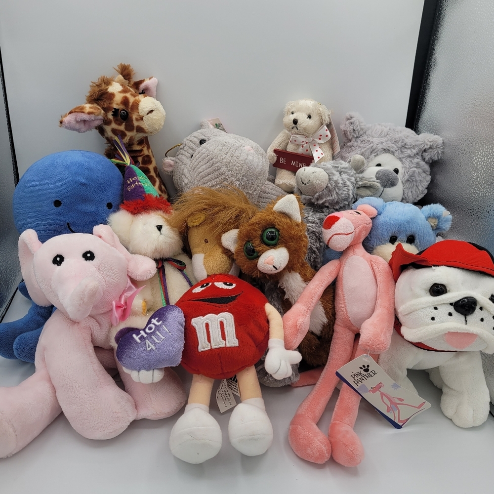 14 plush lot toys mixed stuffed animals Burton Mary Meyer M&M Webkinz Boyd